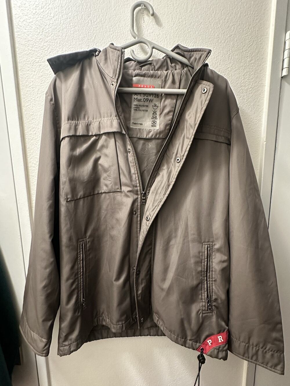 Vintage Prada Art. SGV126 Insulated Soft Shell Jacket Made in Italy Sz Large